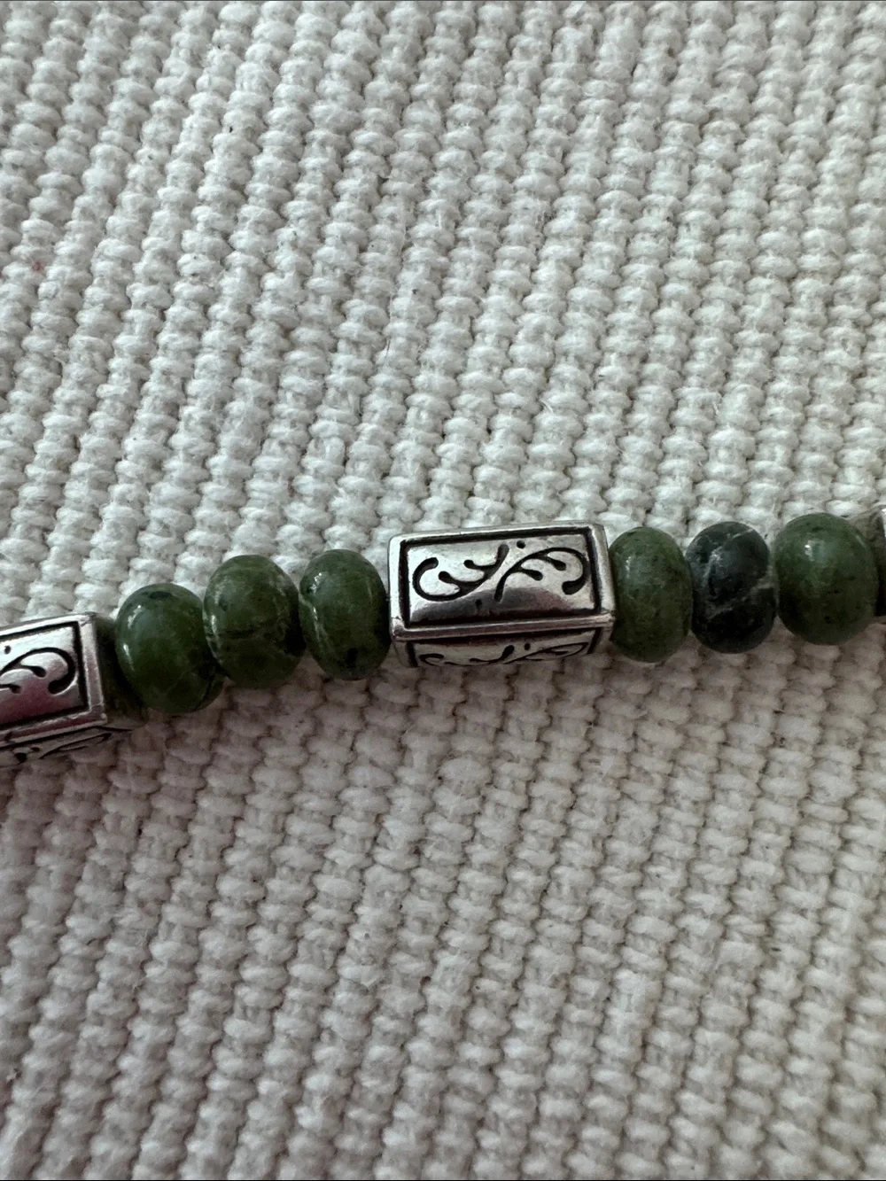 Green Beaded Silver-Accent Bracelet with Heart Charm - Picture 6 of 11